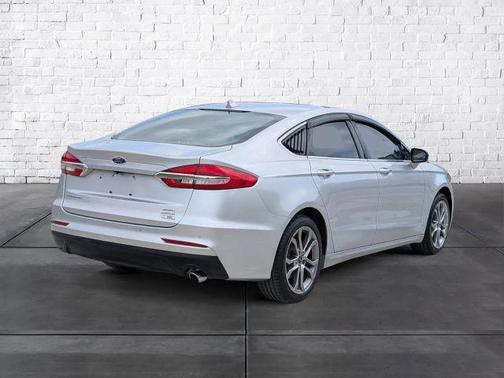 2019 Ford Fusion SEL