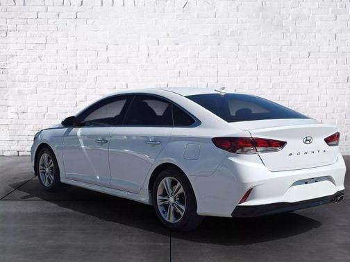 2018 Hyundai SONATA SEL
