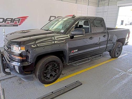 Black 2018 Chevrolet Silverado 1500 LT