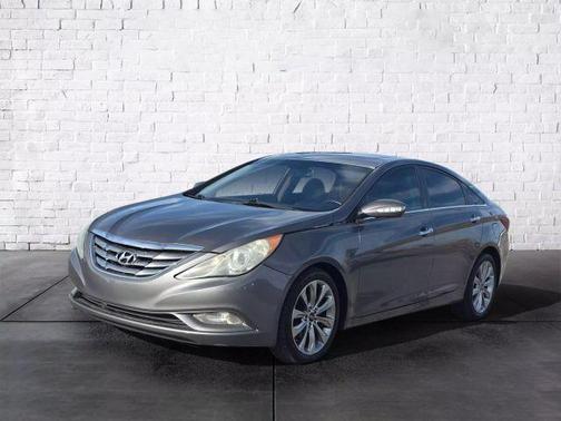 2011 Hyundai SONATA Limited 2.0T