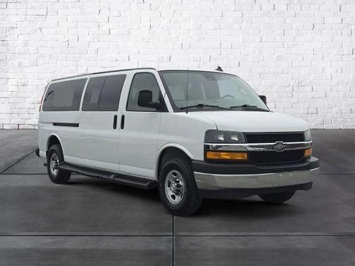 2021 Chevrolet Express 3500 LT