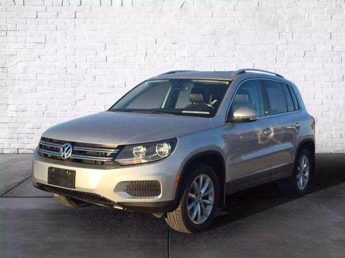 2017 Volkswagen Tiguan 2.0T Wolfsburg Edition