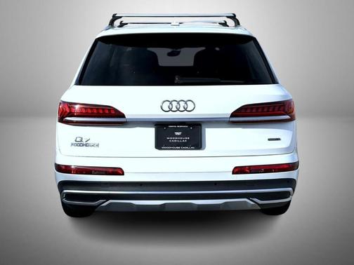2021 Audi Q7 55 Premium Plus