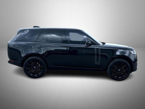 Santorini Black 2023 Land Rover Range Rover P530 SE