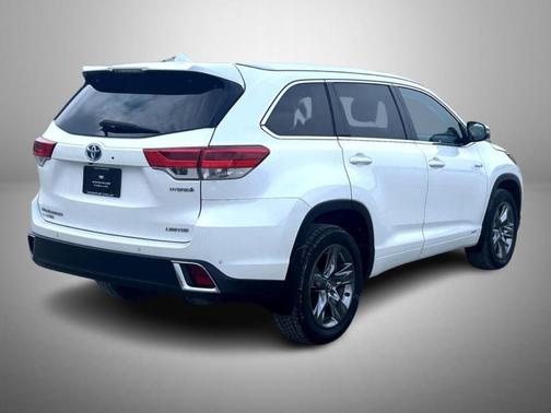 2017 Toyota Highlander Hybrid Limited Platinum