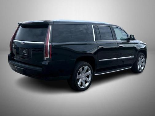 2020 Cadillac Escalade ESV Luxury