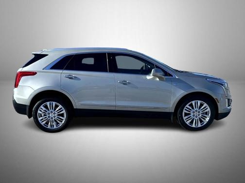 2017 Cadillac XT5 Premium Luxury