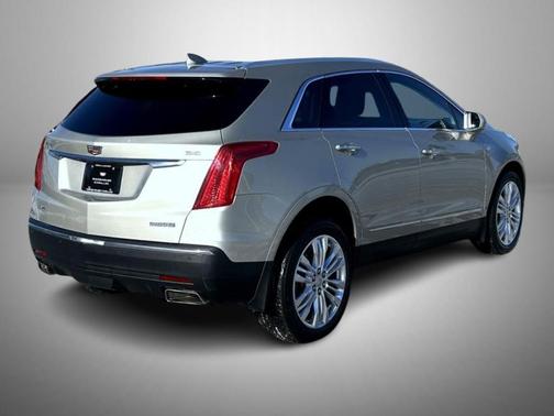 2017 Cadillac XT5 Premium Luxury