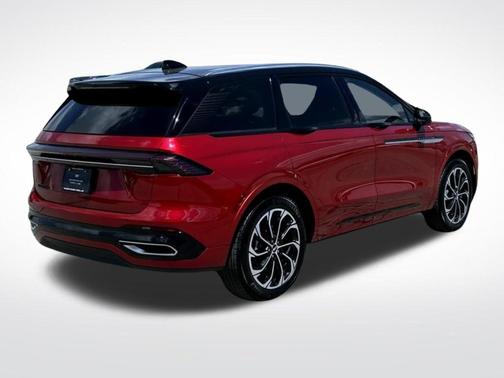 2025 Lincoln Nautilus Reserve