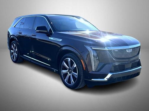 2025 Cadillac Escalade IQ Luxury 2