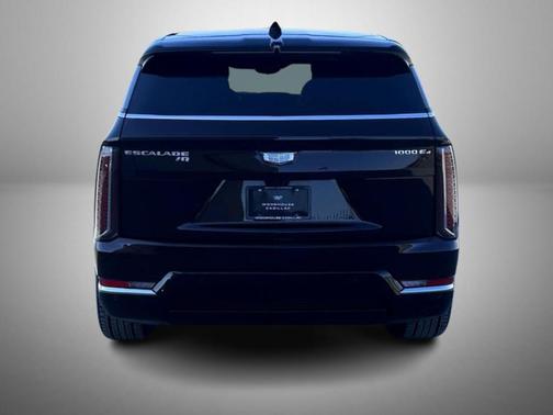 2025 Cadillac Escalade IQ Luxury 2