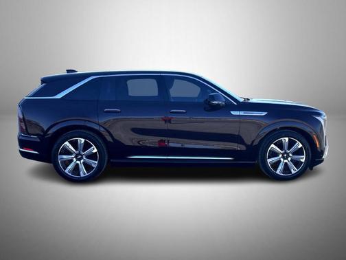 2025 Cadillac Escalade IQ Luxury 2