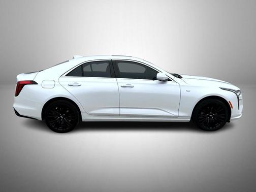 2022 Cadillac CT4 Premium Luxury