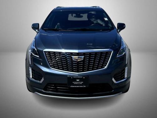 Shadow Metallic 2021 Cadillac XT5 Premium Luxury
