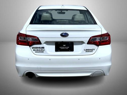 White 2017 Subaru Legacy 2.5i Limited