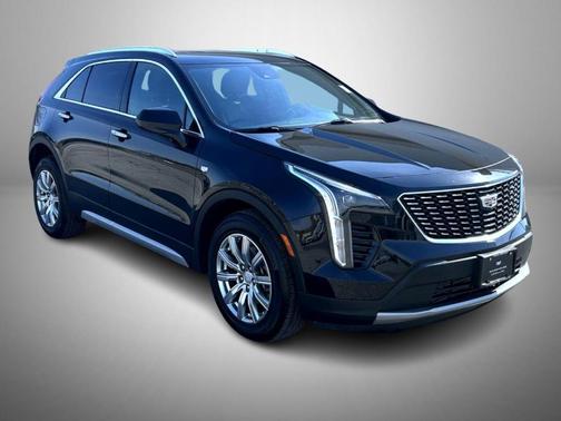Stellar Black Metallic 2020 Cadillac XT4 Premium Luxury