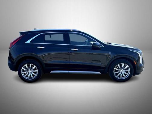 Stellar Black Metallic 2020 Cadillac XT4 Premium Luxury