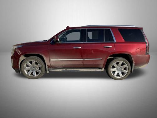 2017 Cadillac Escalade Luxury