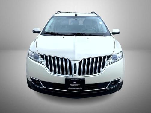 Platinum 2015 Lincoln MKX Base