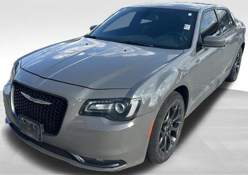 2018 Chrysler 300 S