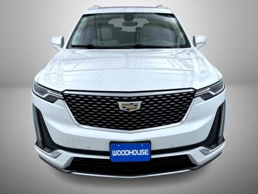 Crystal White Tri-Coat 2021 Cadillac XT6 Premium Luxury FWD