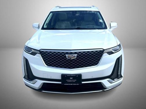 Crystal White Tri-Coat 2021 Cadillac XT6 Premium Luxury FWD