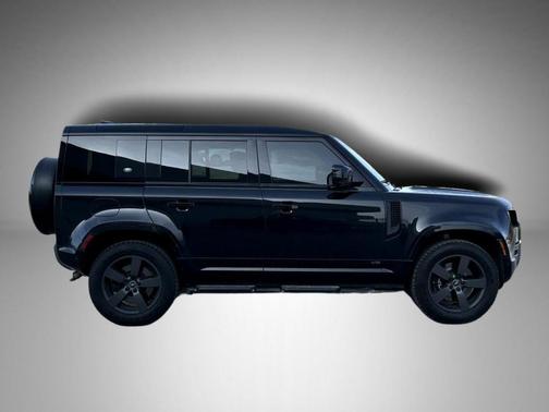 2023 Land Rover Defender 110 V8