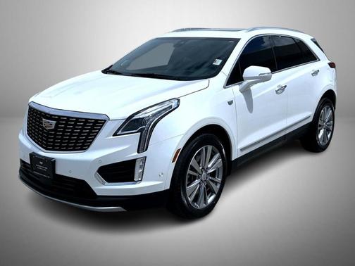 Crystal White Tri-Coat 2023 Cadillac XT5 Premium Luxury