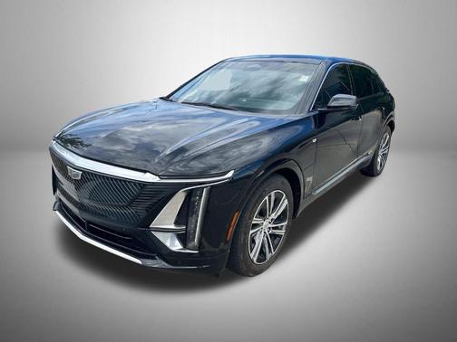 Stellar Black Metallic 2024 Cadillac LYRIQ Luxury