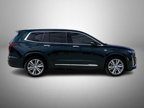 2025 Cadillac XT6 Premium Luxury AWD