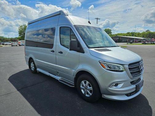 2020 Mercedes-Benz Sprinter 2500 ROOF W/144 WB