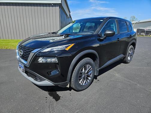 Super Black 2023 Nissan Rogue S