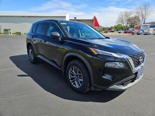 Super Black 2023 Nissan Rogue S