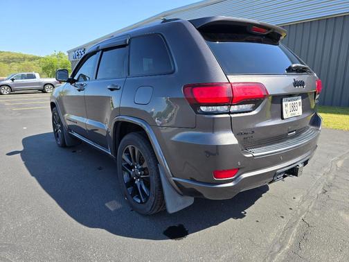 GREY 2020 Jeep Grand Cherokee Altitude