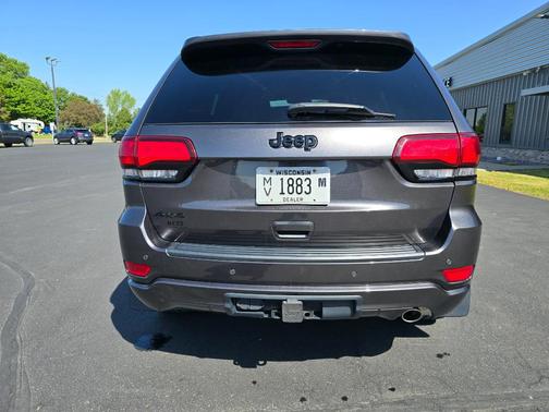 GREY 2020 Jeep Grand Cherokee Altitude