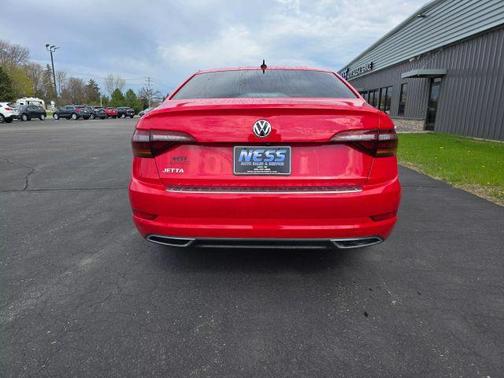 2019 Volkswagen Jetta 1.4T R-Line