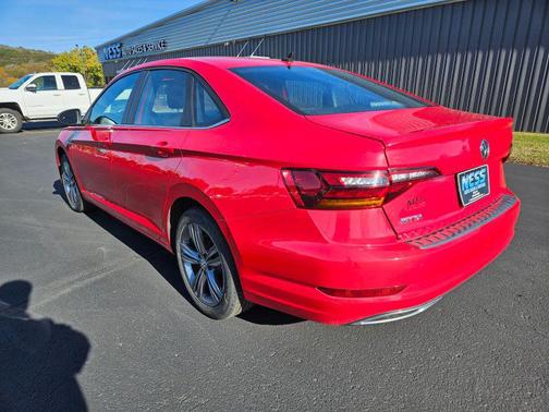 2019 Volkswagen Jetta 1.4T R-Line