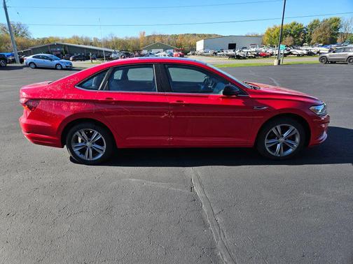 2019 Volkswagen Jetta 1.4T R-Line