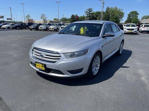 Ingot Silver Metallic 2014 Ford Taurus Limited