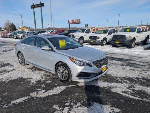 2016 Hyundai SONATA Sport