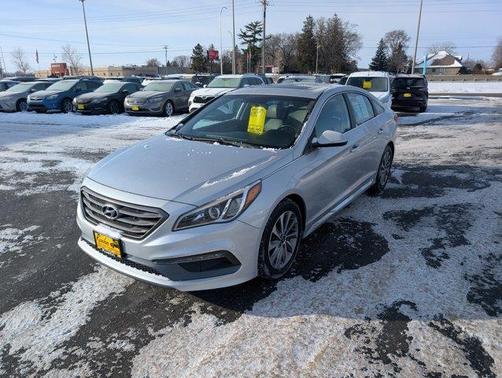 2016 Hyundai SONATA Sport