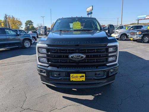 2023 Ford F-350 Lariat Super Duty