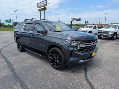 2021 Chevrolet Suburban LT