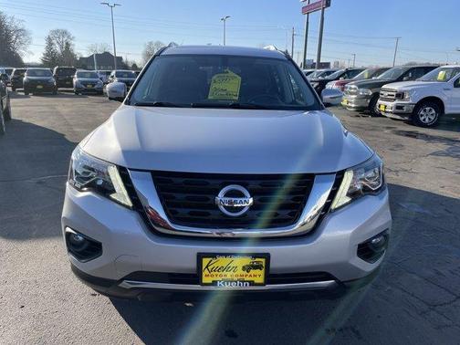 2018 Nissan Pathfinder Platinum