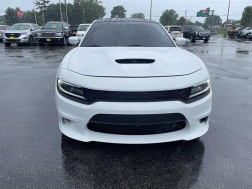 2016 Dodge Charger R/T Scat Pack