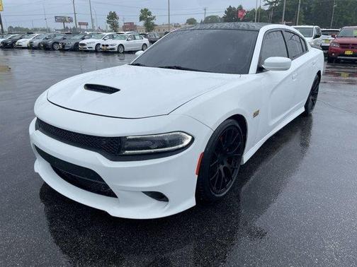 2016 Dodge Charger R/T Scat Pack
