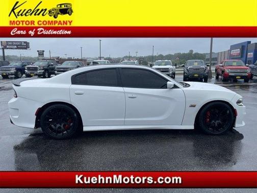 2016 Dodge Charger R/T Scat Pack