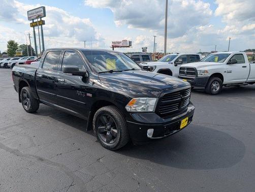 2014 RAM 1500 SLT