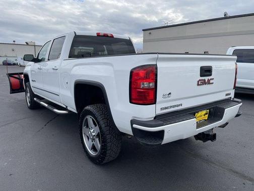 2016 GMC Sierra 2500 SLT