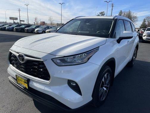 2021 Toyota Highlander XLE